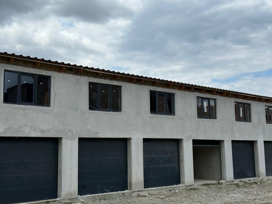 Продаються гаражі