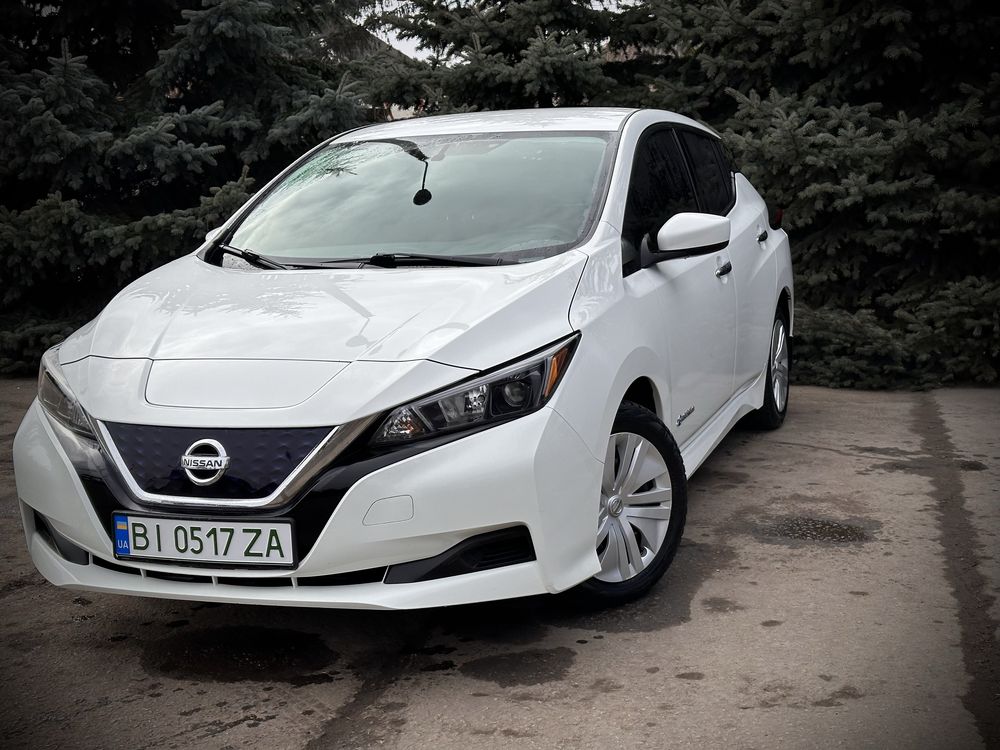 NISSAN LEAF 2018 ниссан лиф