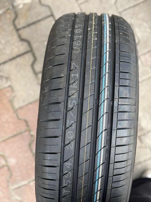 Opona Nexen Nfera SU1 205/50R17
