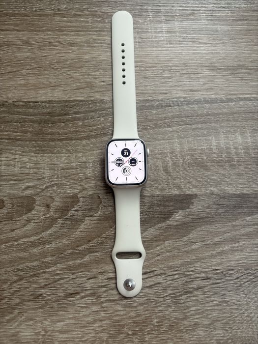 Смарт-годинник Apple Watch Series 8 GPS 45mm
