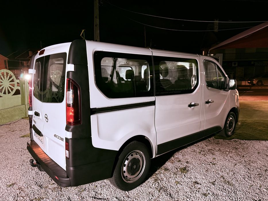 Opel vivaro 1.6cdti 9lugares 2017
