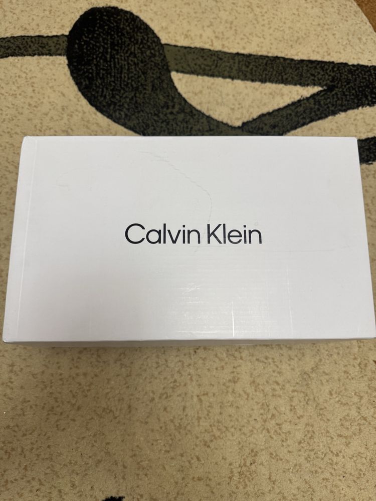 Лофери Calvin Klein