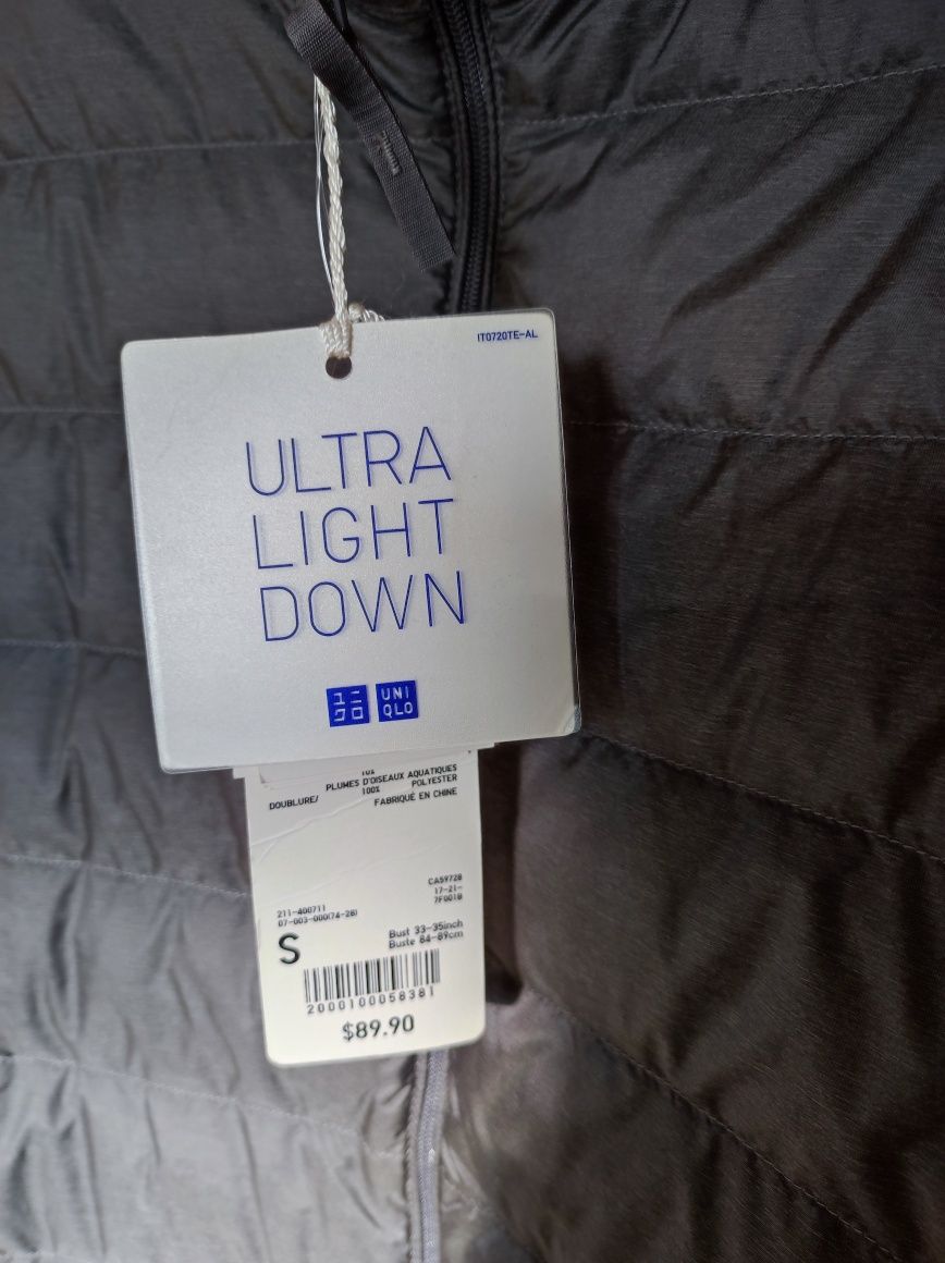 Kispo extremamente leve novo marca UNIQLO tam S