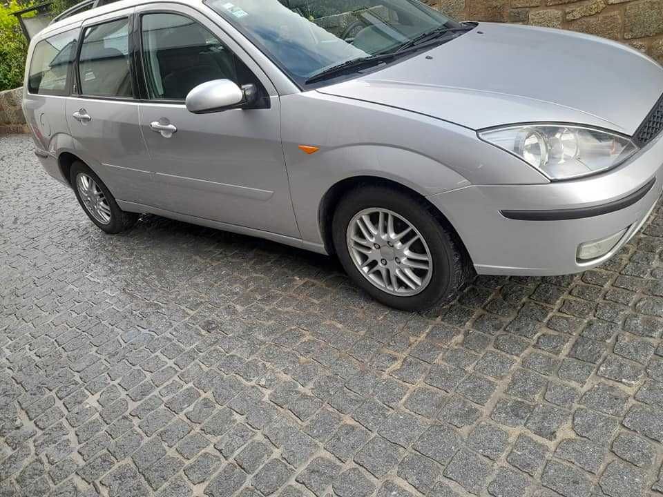 Ford Focus Ghia | 1.800 tdci | 115cv | IUC pago | 260mil km | 5*