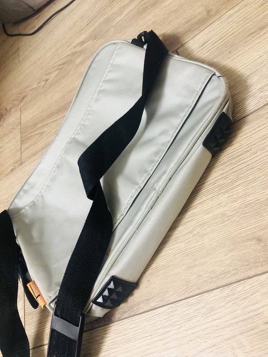 Сумки для ноутбука