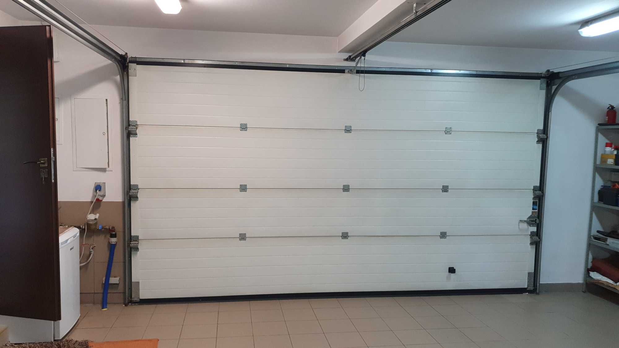 Brama garażowa Krispol  + osprzęt  + napęd.. Cały komplet 430 x 235 cm