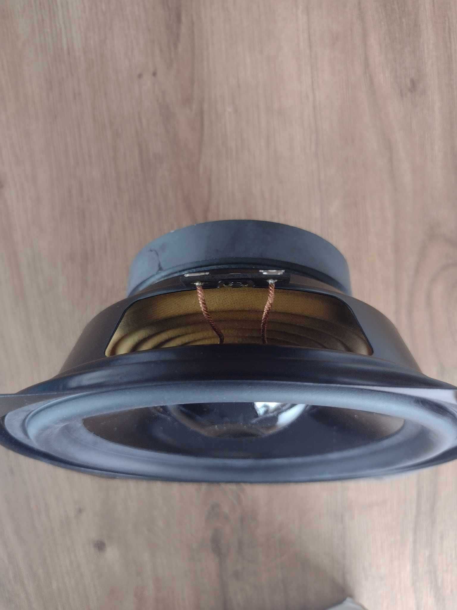 Głośnik Basowy 80 WATT Dynavox