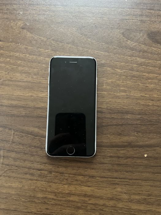 Продам айфон 6 s