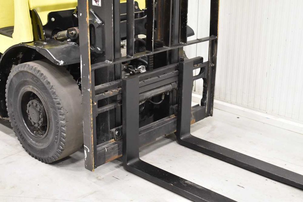 Навантажувач вилковий газовий Hyster H 2.5FT 2012