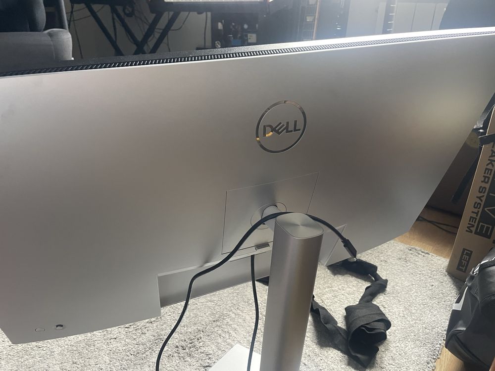 Monitor Dell UltraSharp U3223QE 31.5"