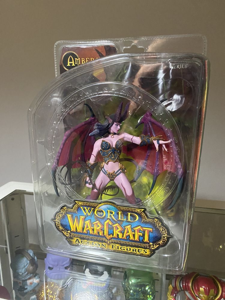 World of Warcraft - Succubus Demon Amberlash Series 4