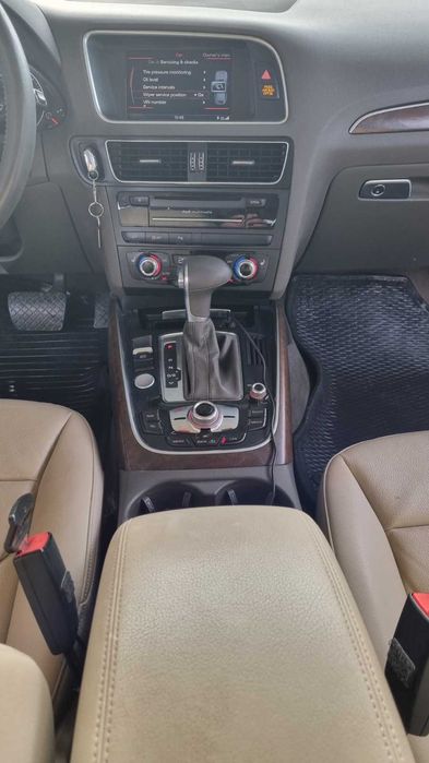 Аudi  Q5 ПРЕМИУМ ПЛЮС 2015