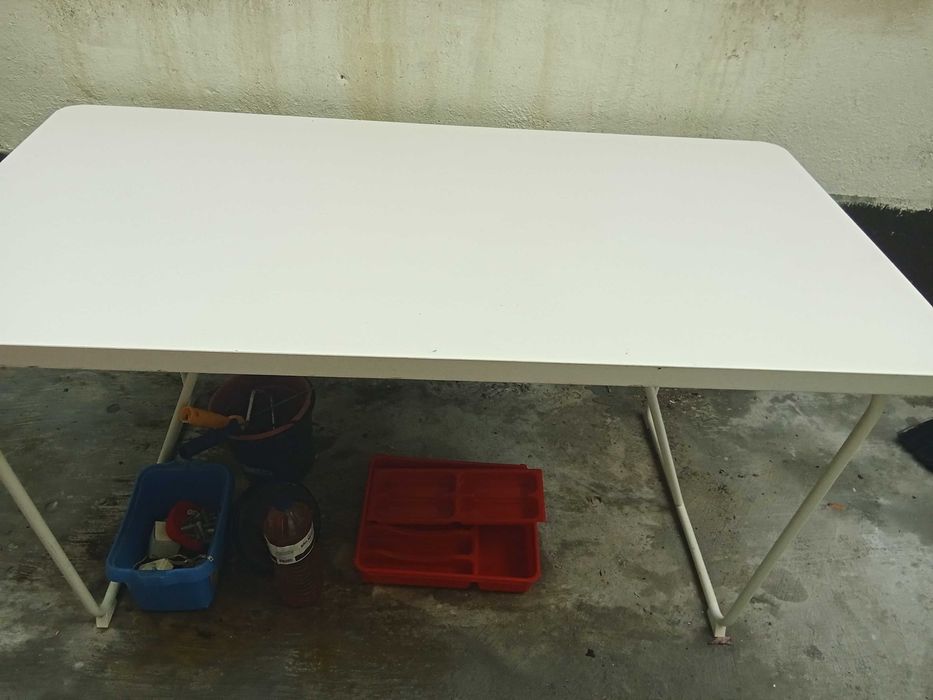 Mesa de refeição com 6 lugares