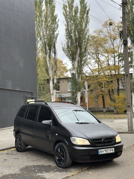 Opel Zafira A (рест) 2.2 дизель/механіка