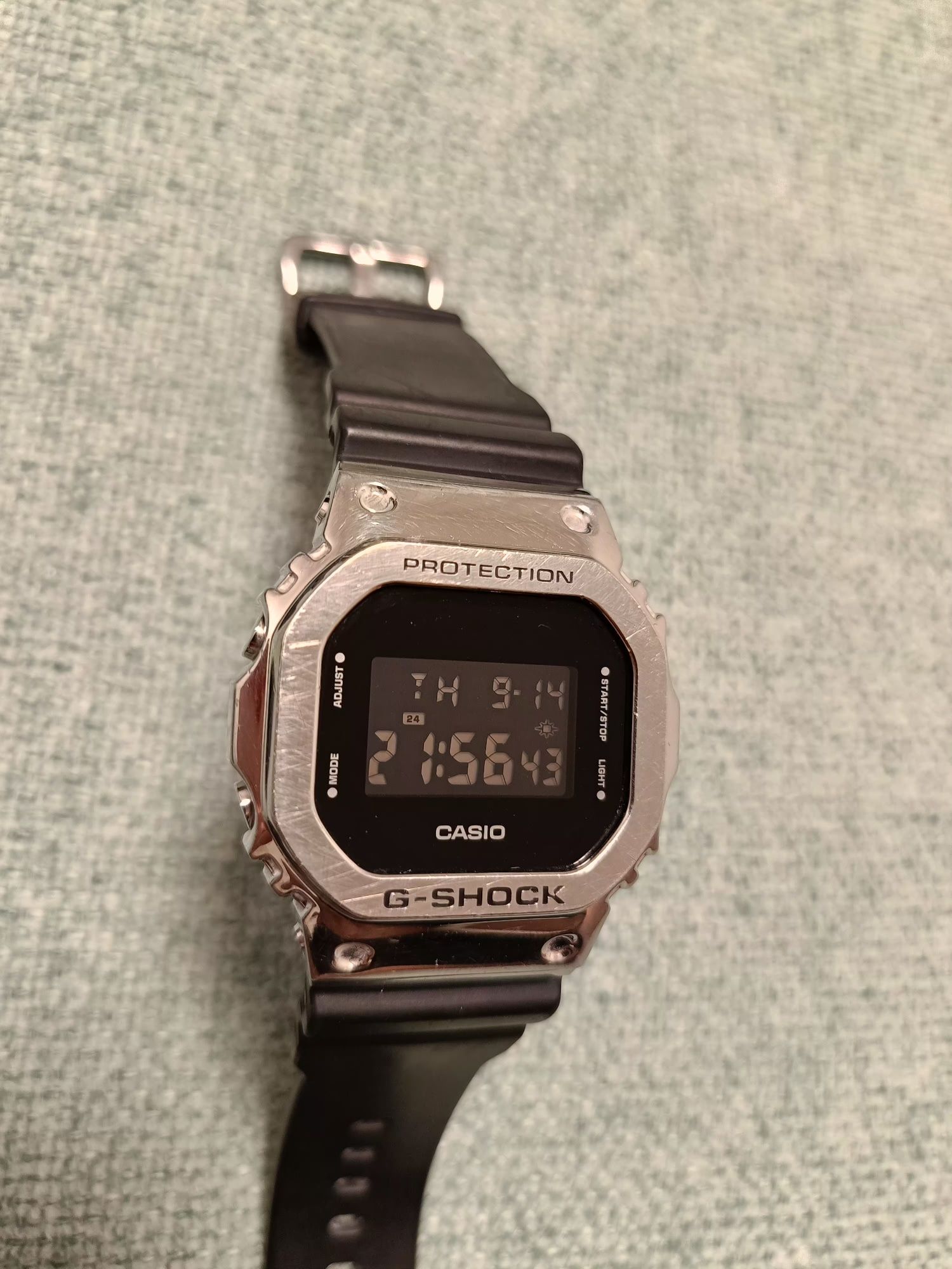 Годинник Casio G-SHOCK GM5600-1