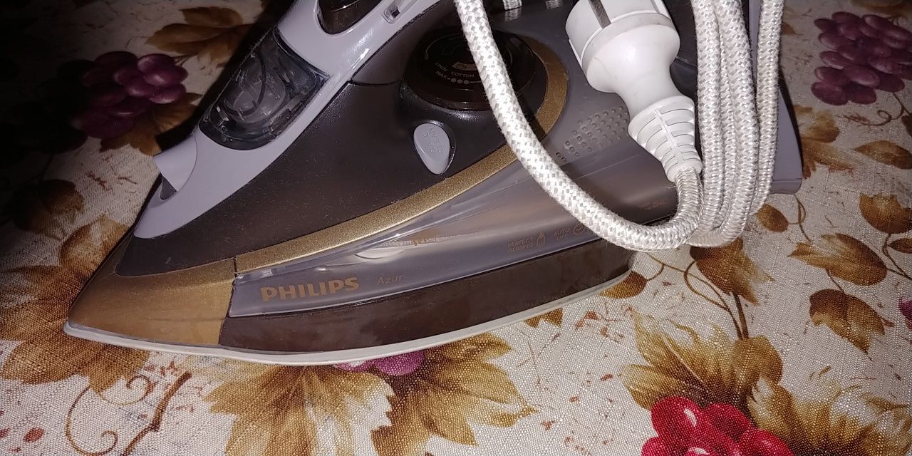 Żelazko PHILIPS AZUR 2600 w 200g/min