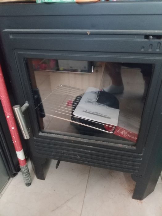 Vendo nova nunca usada  só hoje 300 euros