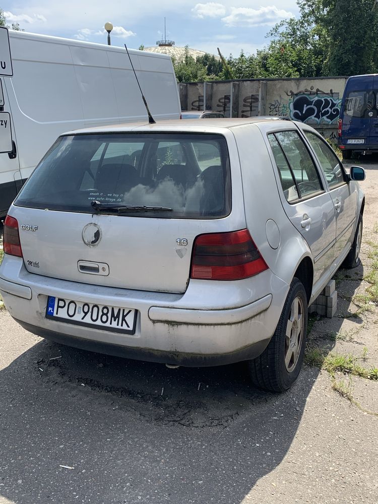VOLKSWAGEN Golf IV  w całości na częśći !!!