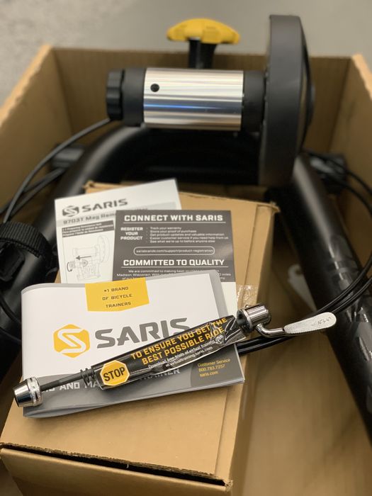 Rolo treino SARIS MAG + 2 Eixos traseiro + Sensor velocidade ZWIFT