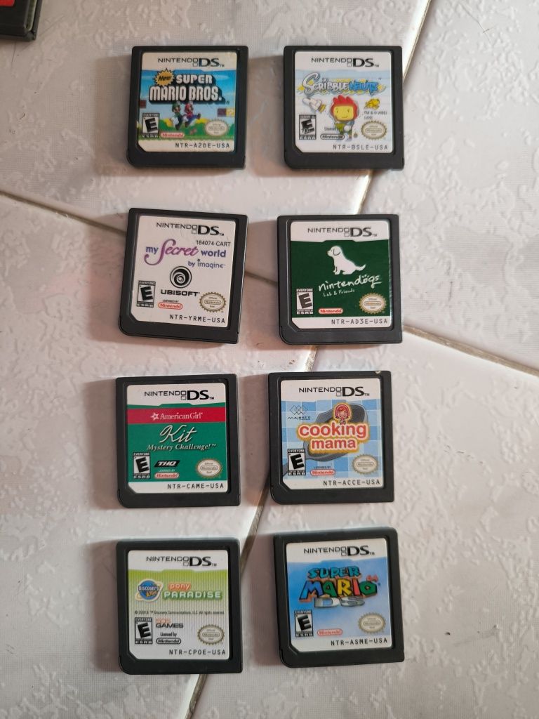Nintendo DS Lite e jogos