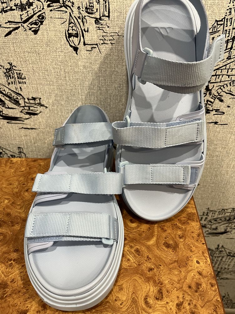 Босоніжки adidas оригінал