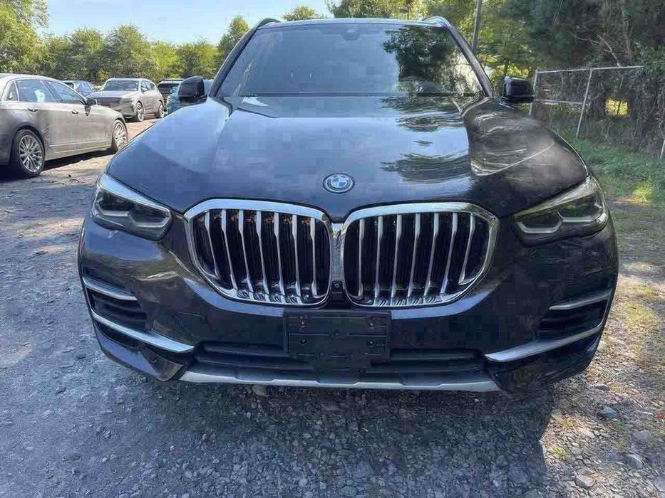 BMW X5 xDrive45e      2022