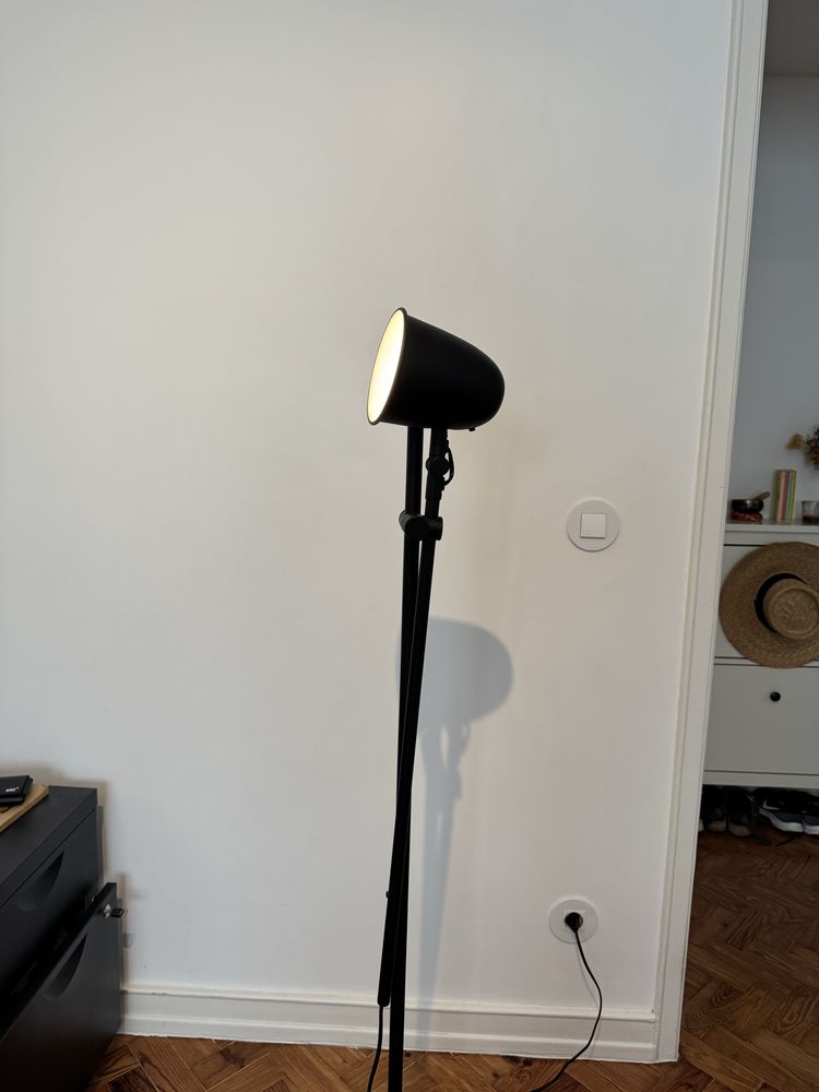 SKURUP candeeiro de pé da IKEA