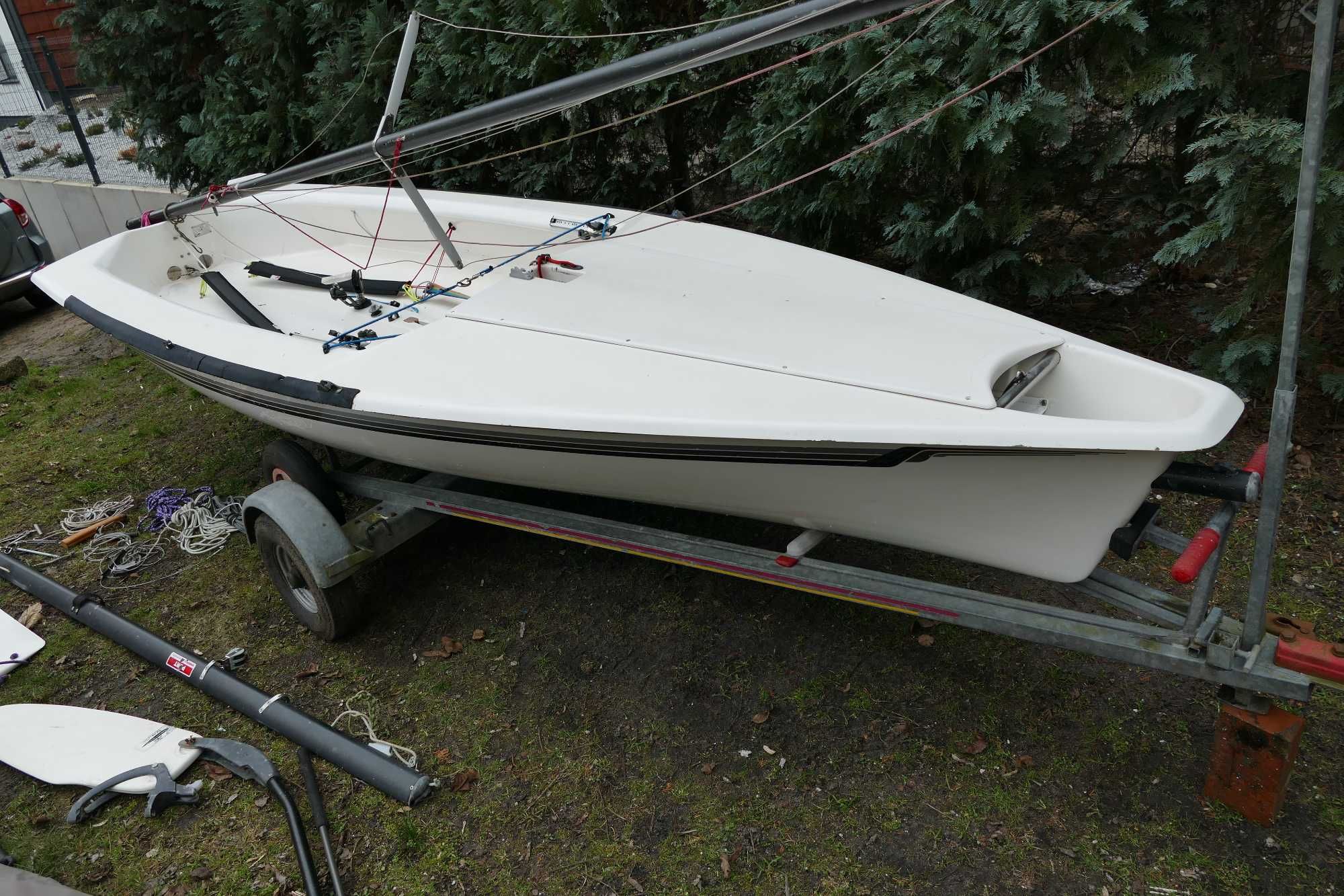 Łódź żaglowa żaglówka Hobie 405 4,05m + wózek przyczepa