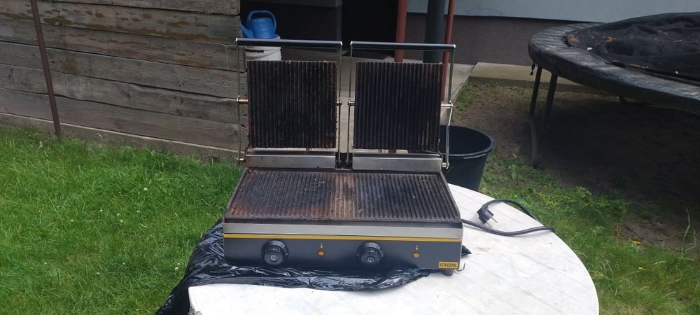 Grill  kontaktowy gastronomiczny