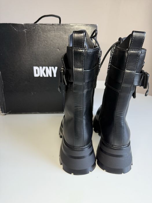 Черевики/чоботи DKNY натураль шкіра оригінал купувала в Мілані за 330€