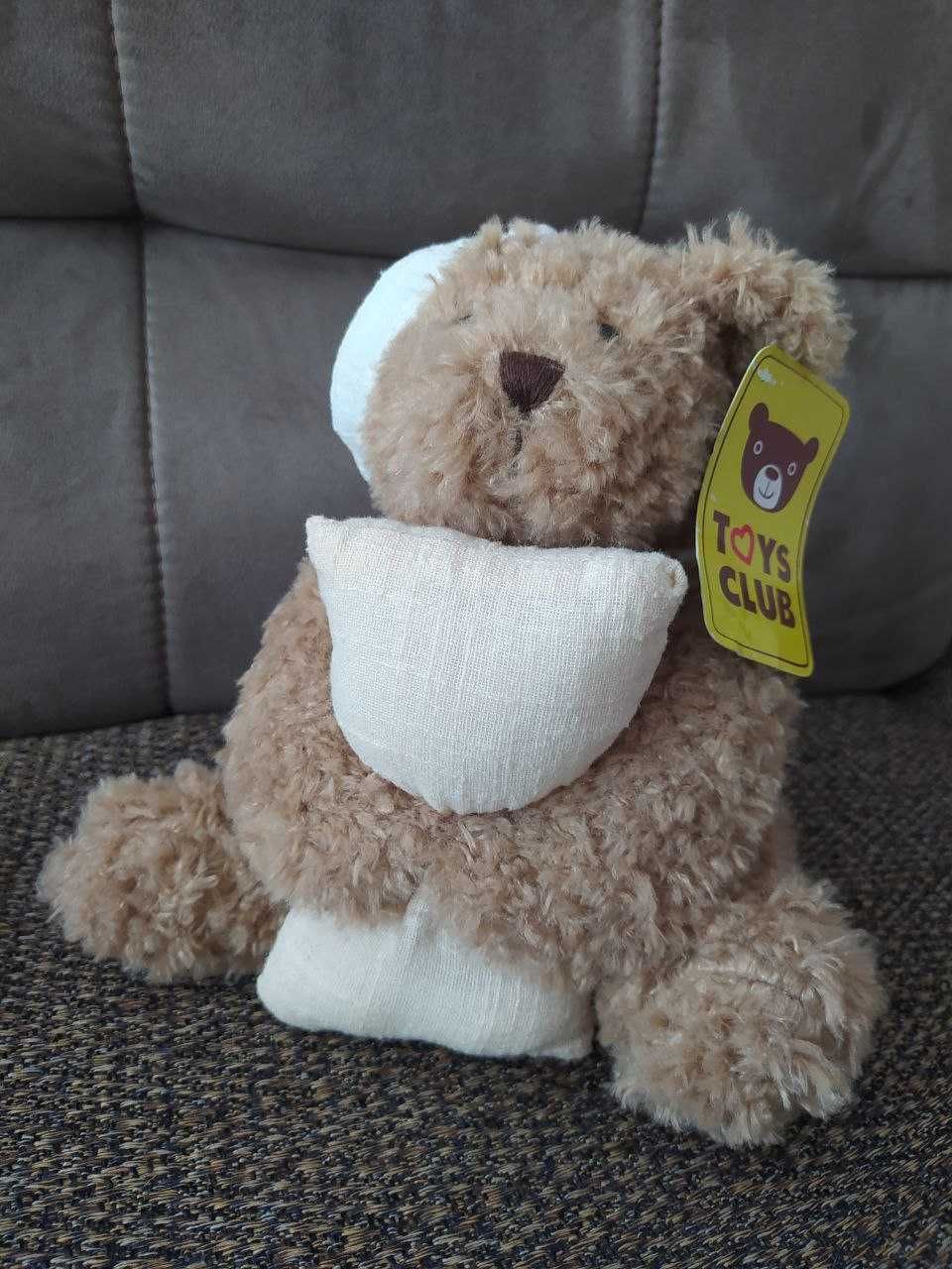 М'який ведмідь Теді з подушкою та капелюхом Toys Club