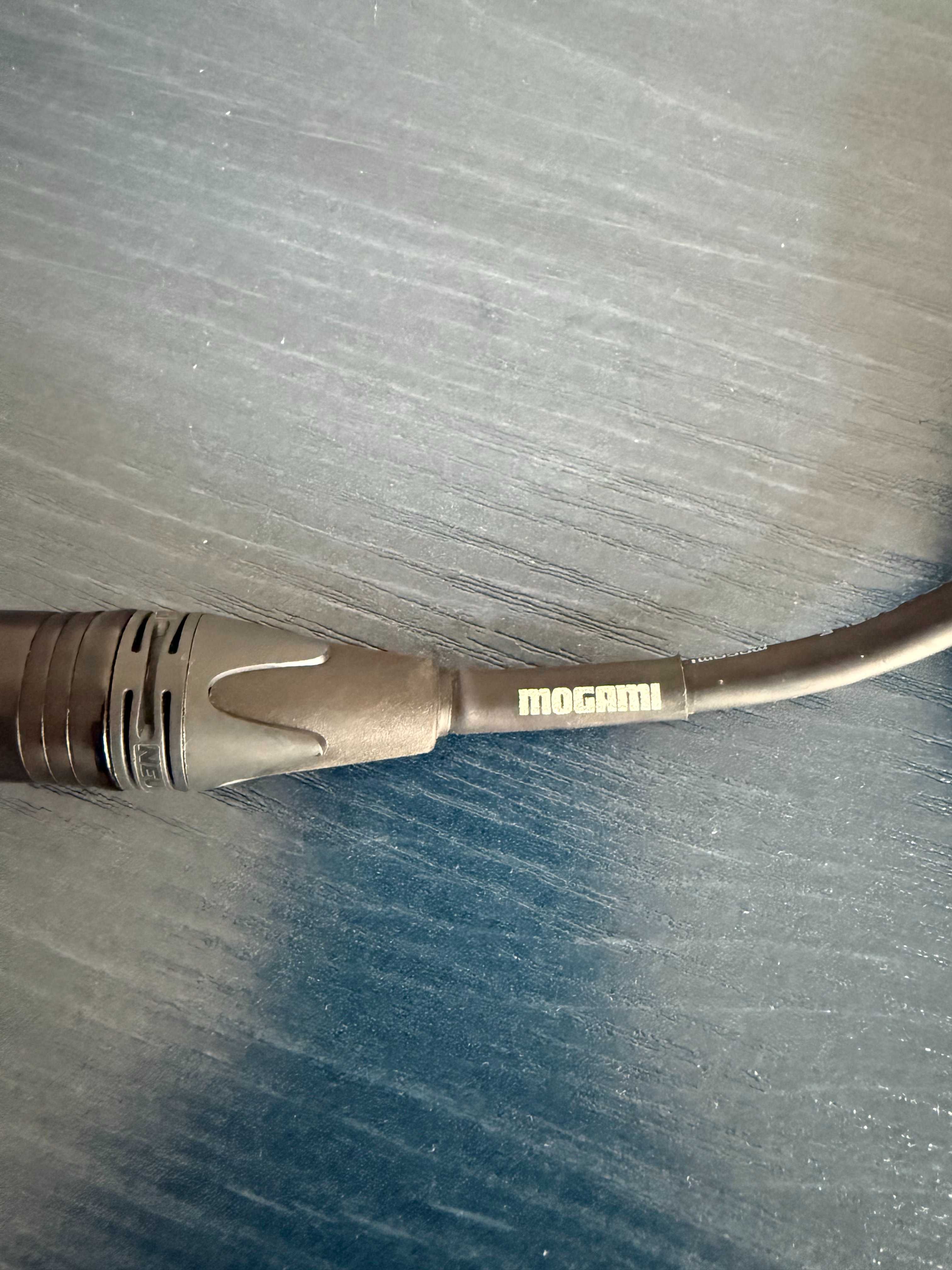 Mogami 2549 kabel pro do mikrofonu