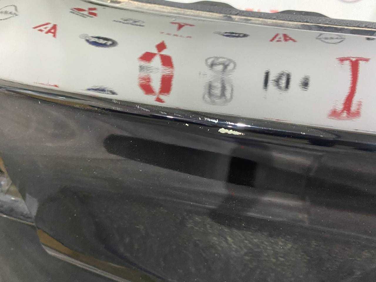 Кришка багажника Ляда Tesla Model Y 1493410-EC-A оригінал б/в