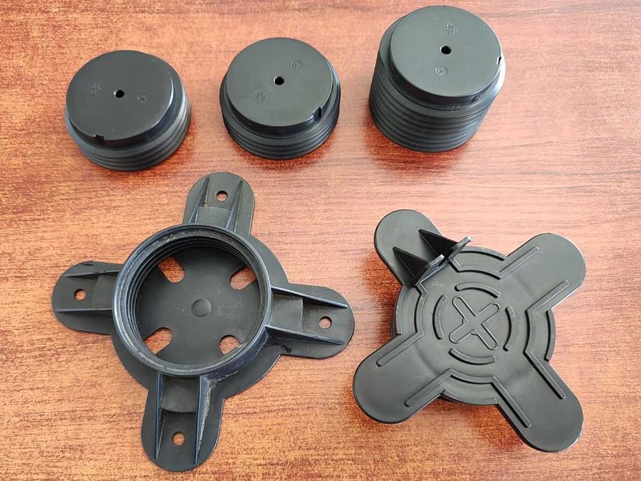 Regulowane stopy tarasowe pod legary