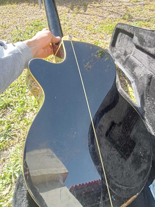 Guitarra Elétrica/semieléctrica: Vintage -V100CS/ Ashton -SL29ceq 8K