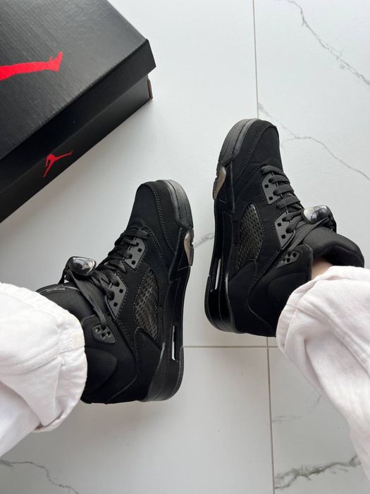 Кросівки Air Jordan 5 black retro cat | Nike | чорні