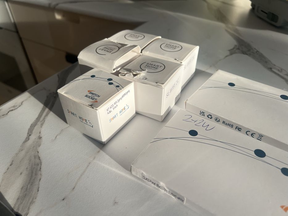 włączniki dotykowe szklane wifi bez n tuya smart life biały