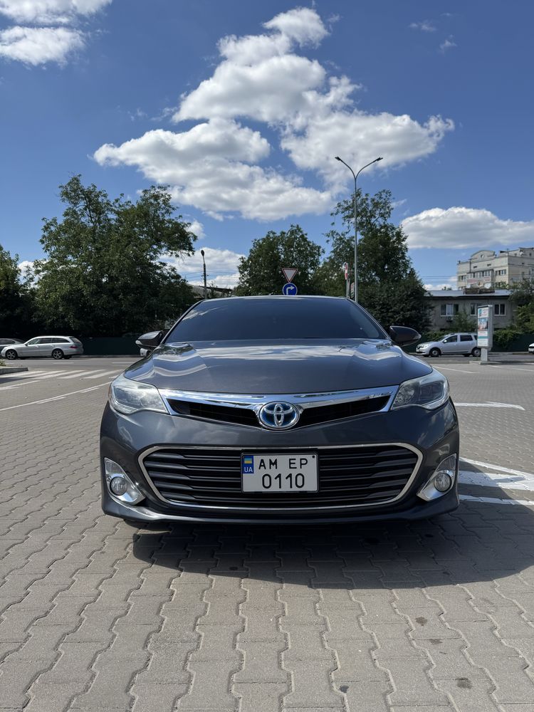 Продам Toyota Avalon