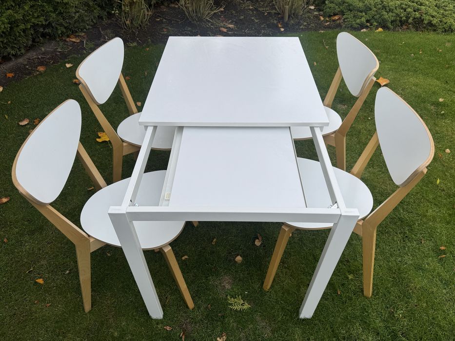 IKEA rozkladany stół VANGSTA i 4 krzesła NORDMYRA w kolorze białym