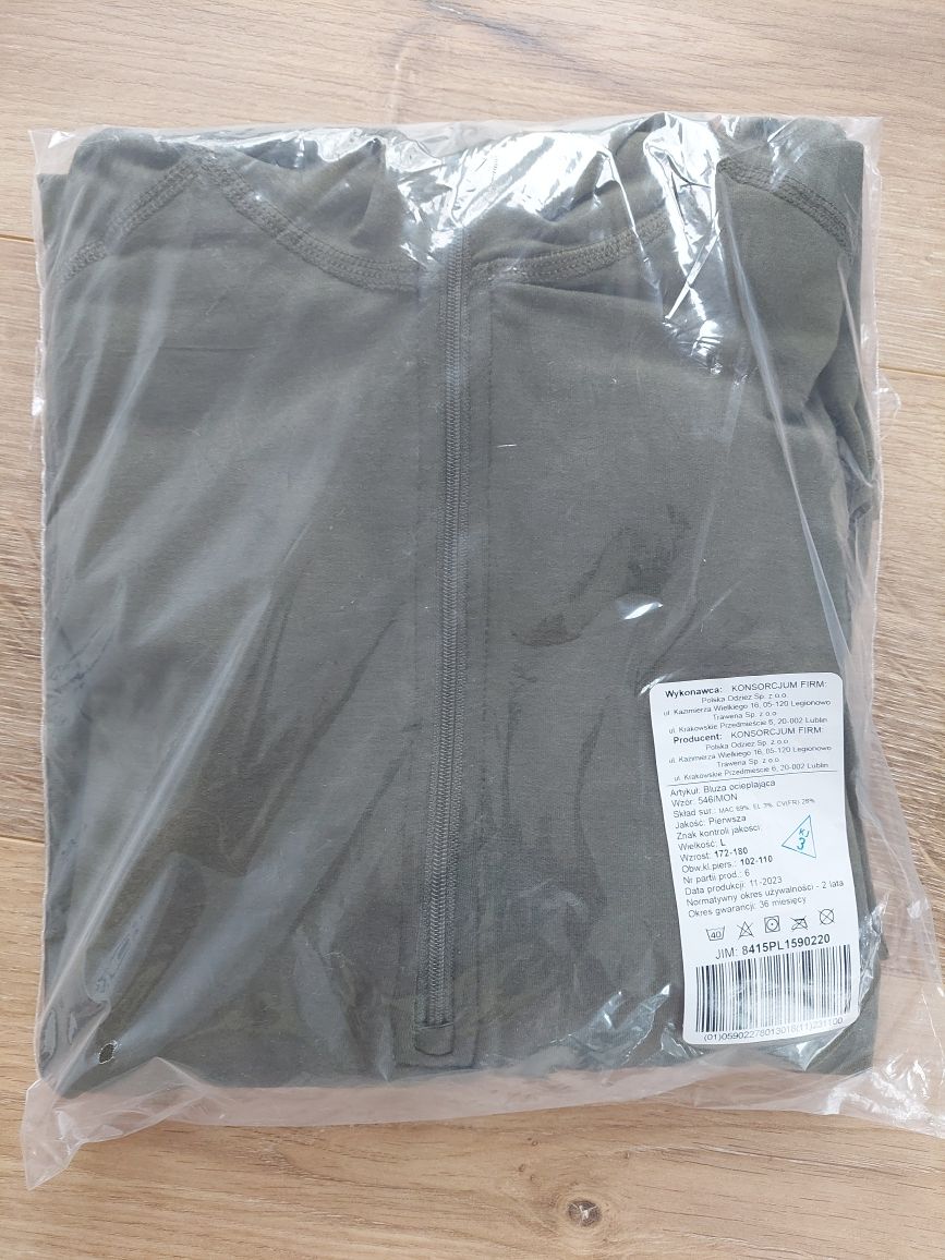 Bluza ocieplającą wzór 546/MON
