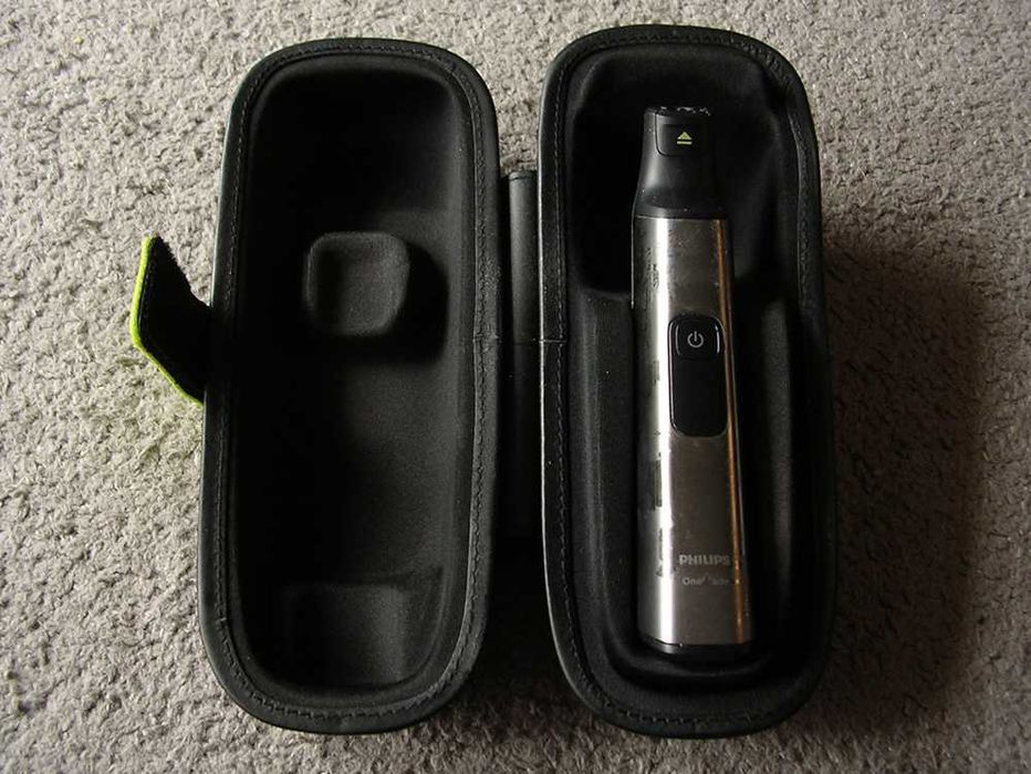 Philips OneBlade Pro QP6650 + etui Uszkodzona