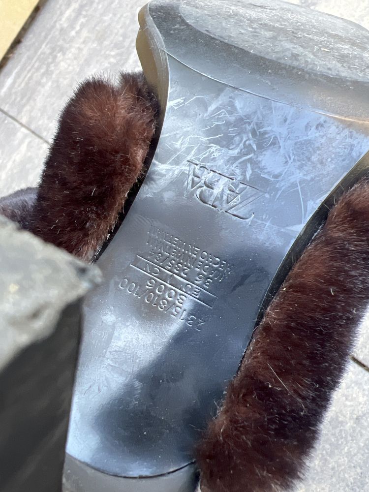 Czarne buty na wysokim obcasie 36