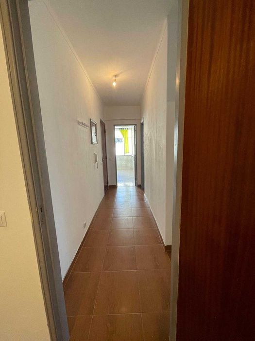 Arrendamento – Apartamento T1 convertido em T2