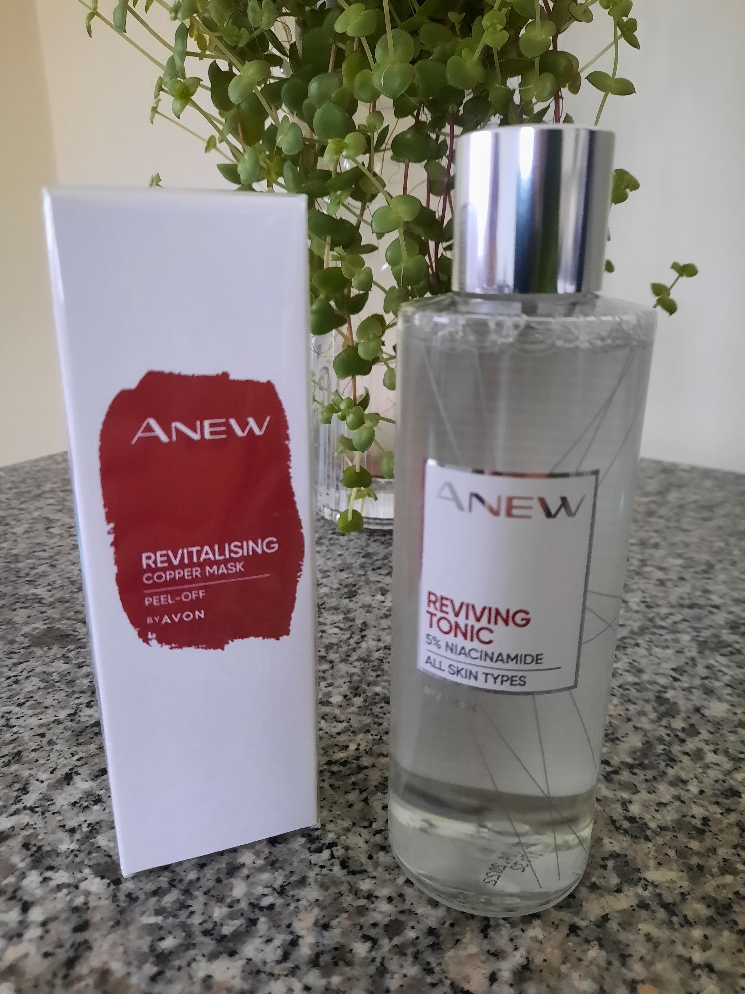 Conjunto Tónico e Máscara Avon