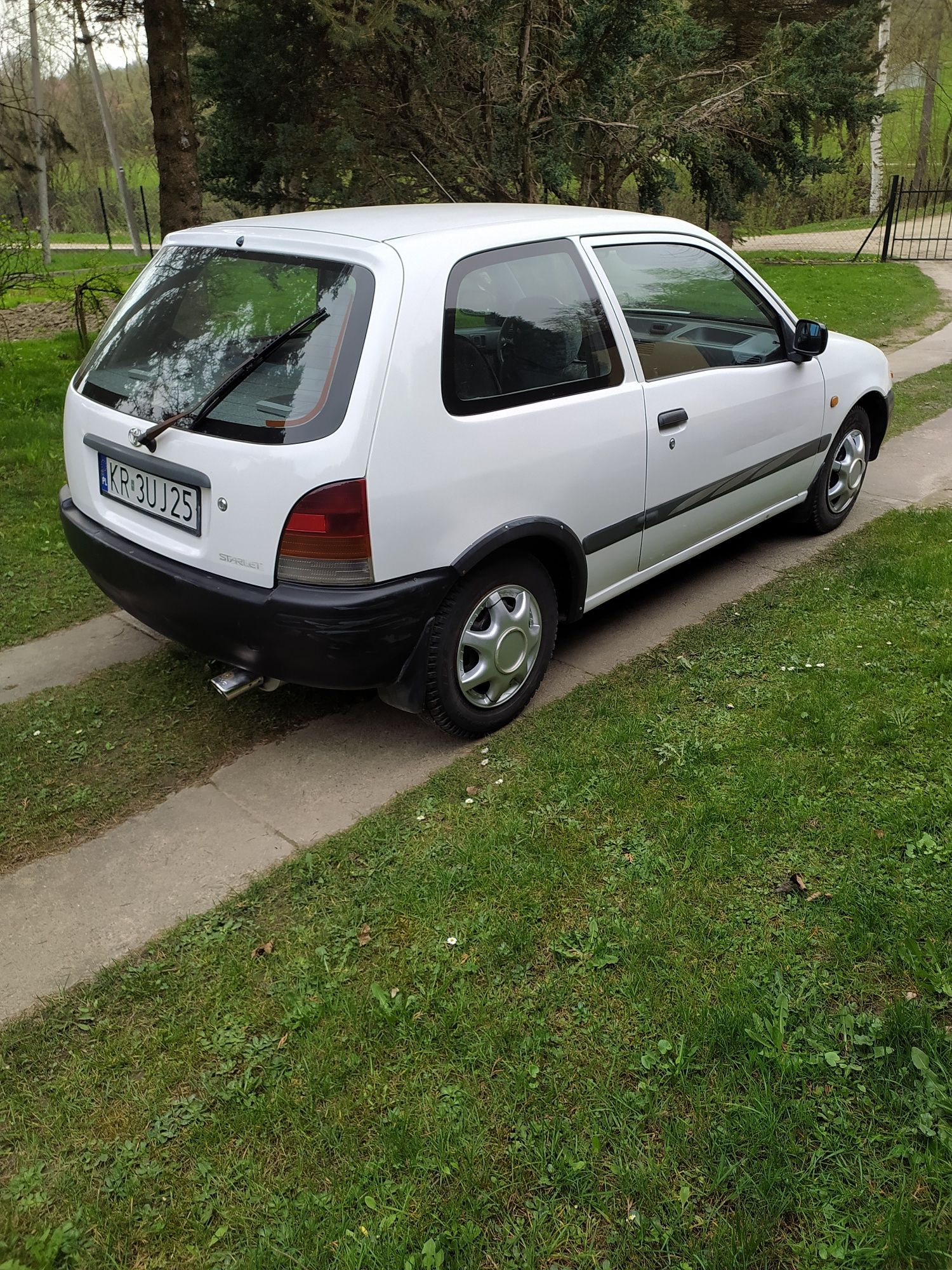 Sprzedam. Toyota Starlet. Zamiana na motor 125. Przyczepe kempingowa