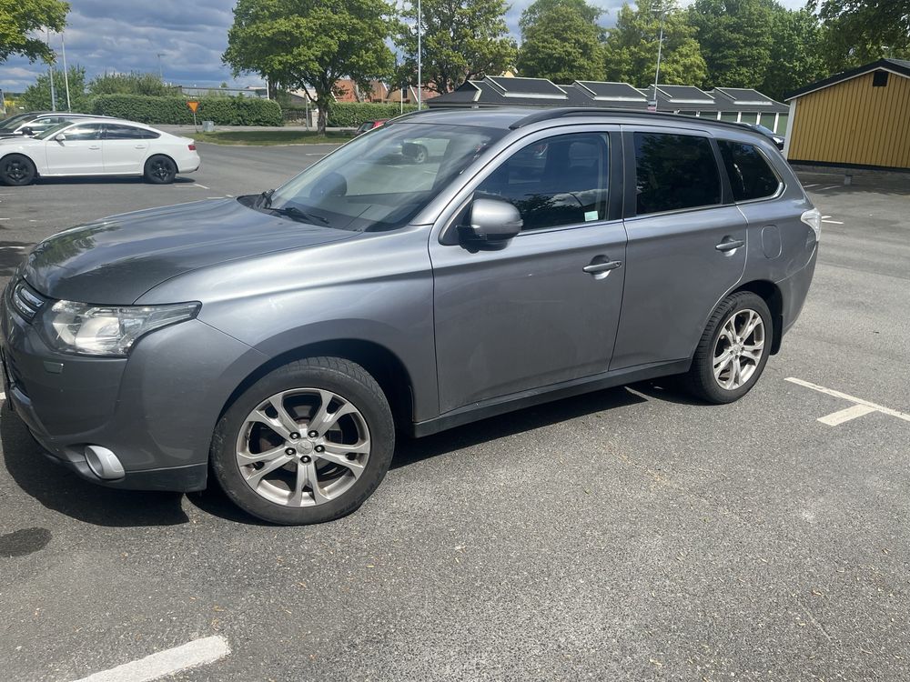 Mitsubishi outlander
