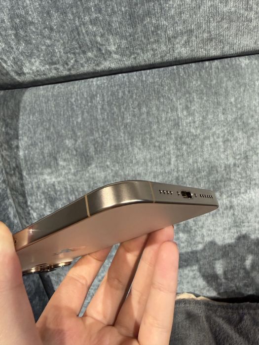 iPhone 16 про мах на 512