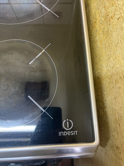 Fogão elétrico”Indesit