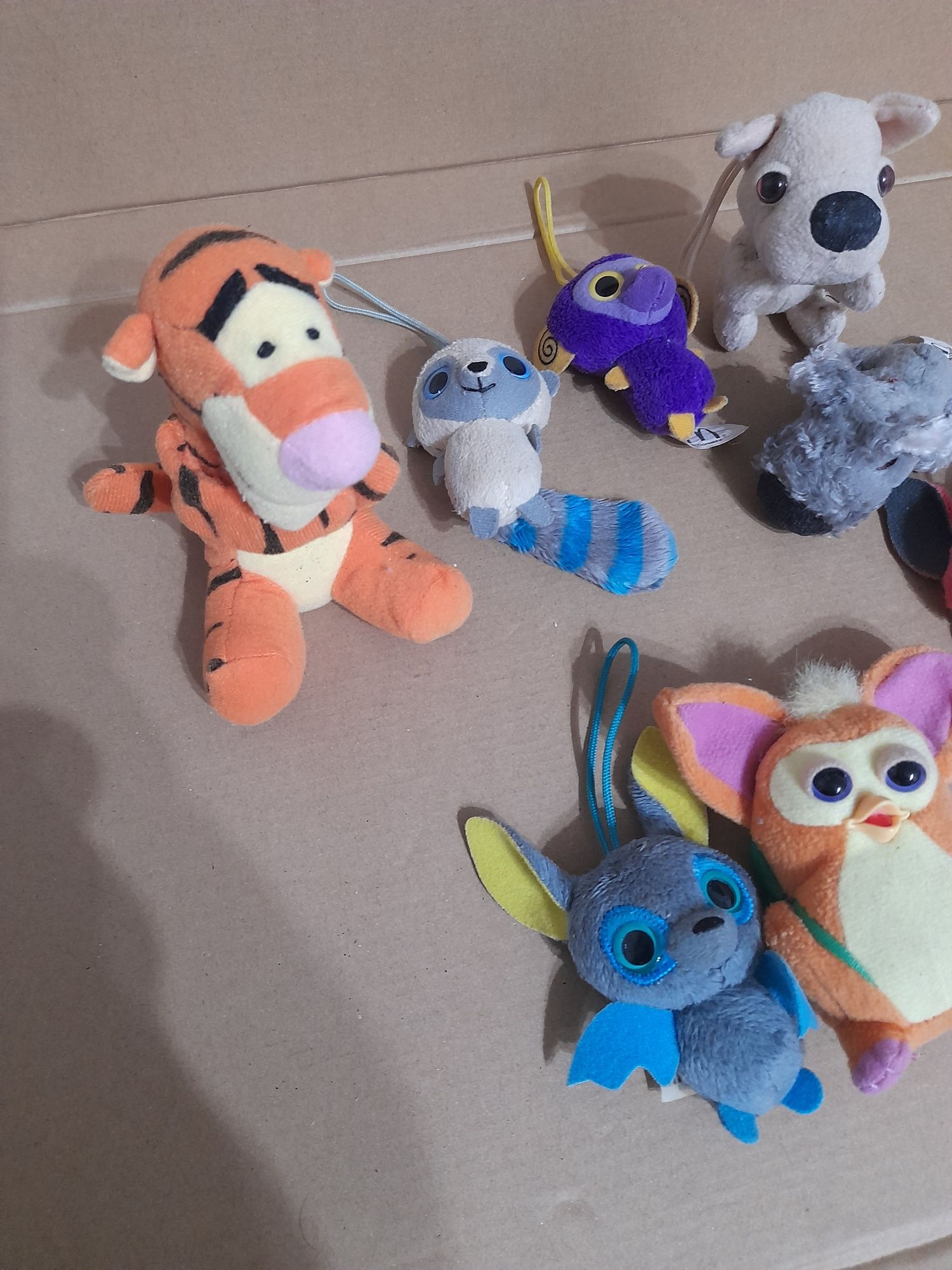 Lote de bonecos de peluche da McDonald's