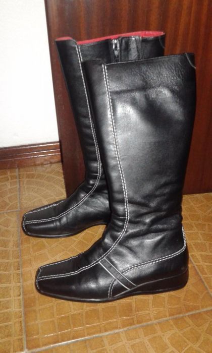 Botas Pretas, 36